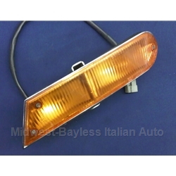    Turn Signal Assembly Front Left With Amber Lens (Fiat 124 Spider 1968-74) - U8.5