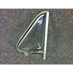 Wing Vent Window Assembly Right (Fiat 850 Sedan) - U8