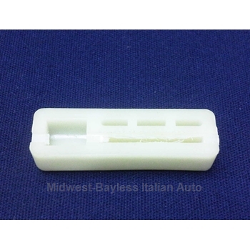 Sun Roof Sunroof Pad Rear Right Rail (Lancia Beta Coupe, HPE, Fiat 131, Ferrari) - OE