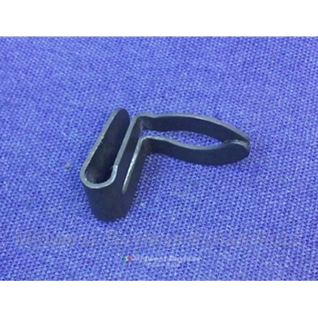 Door Panel Clip Metal (Fiat Pininfarina 124 Spider) - NEW